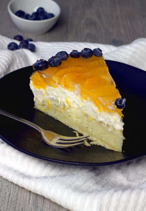 Vegan unbaked cheesecake with mandarin oranges