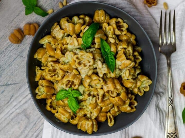 Vegan Pesto Cream Sauce Ve Eat Cook Bake