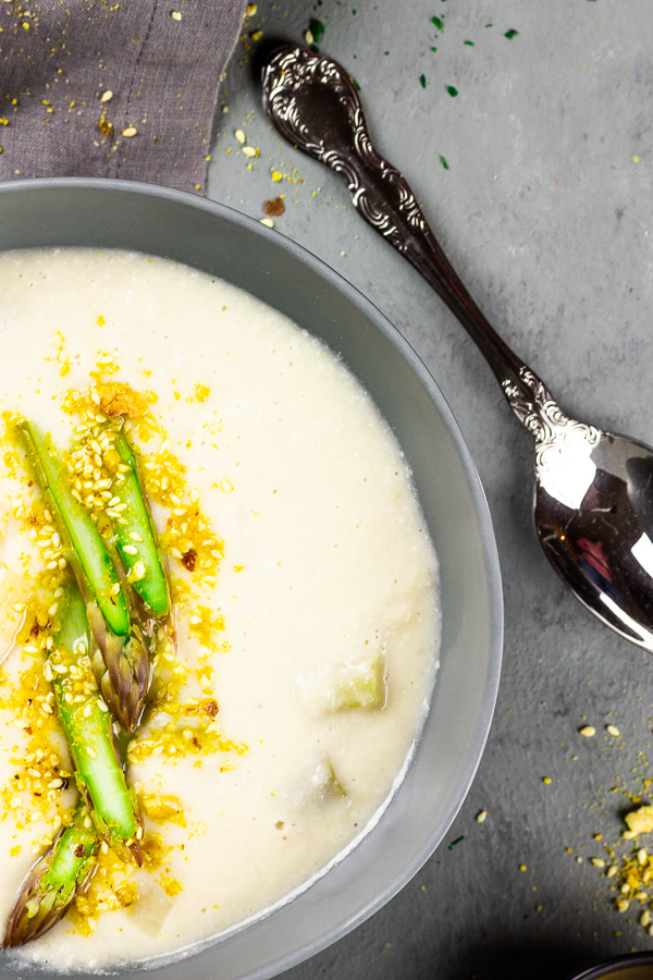 Vegane Spargelsuppe mit Kartoffeln (ölfrei, wfpb) - Ve Eat Cook Bake