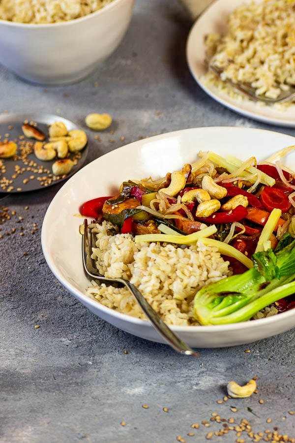 vegan chop suey with tofu