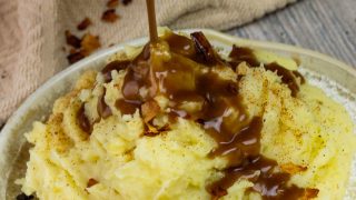 Einfache vegane Bratensoße, Rind und Geflügel Art