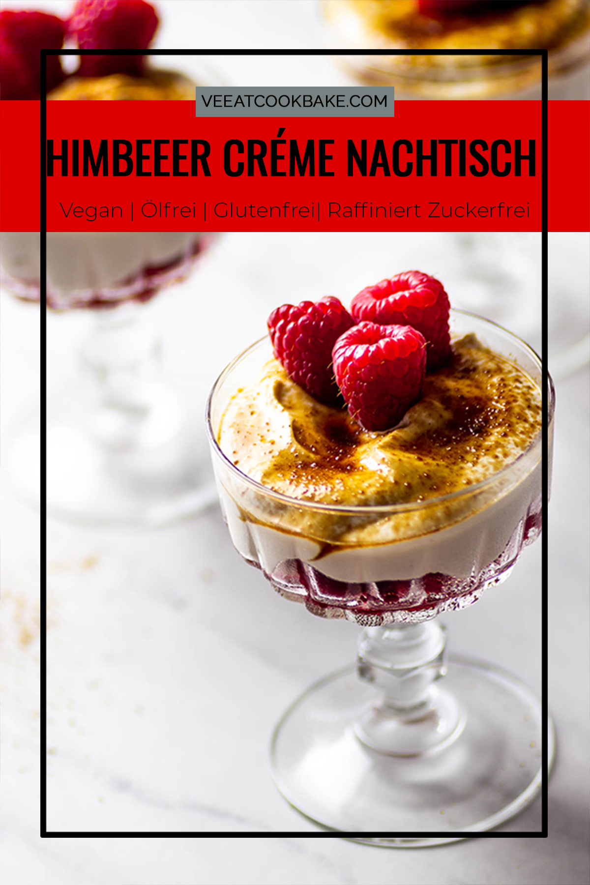 Veganer Nachtisch mit Himbeeren und einer laktosenfreien Creme, getopped mit Kokosblütenzucker oder Rohrohrzucker