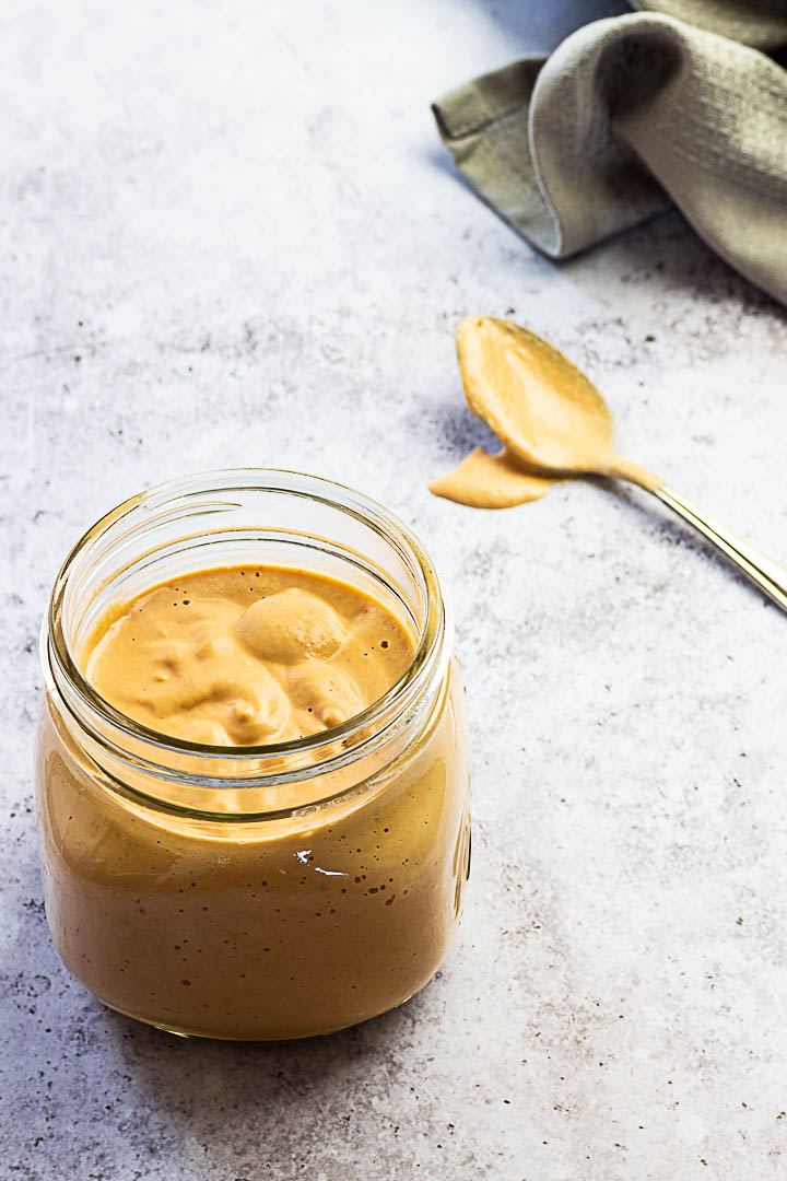 Vegan Burger Sauce in a Jar