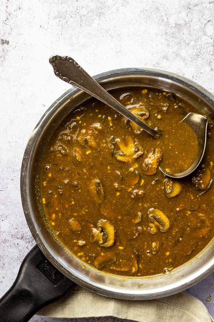 Quick and Fast Mushroom Gravy, with the authentic umami flavor like the traditional gravy