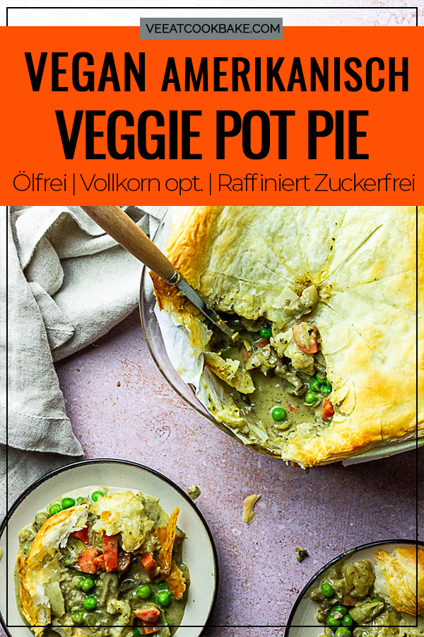 Veganer Chicken Pot Pie (Hühnerpastete) bedeckt mit Blätterteig oder Vollkornmürbeteig