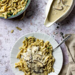 Veganes Pilz Ragout (Pilz Stroganoff) mit selbstgemachten Spätzle