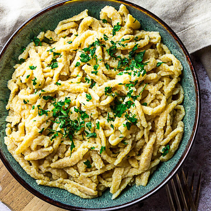 Selbstgemachte vegane Spätzle