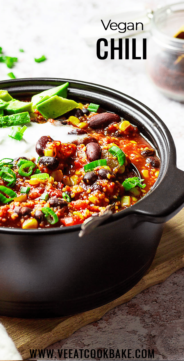 Homemade vegan Chili made quick with kidney beans, black beans, corn. Meatless Chili made with Bulgur or Quinoa. (wfpb)