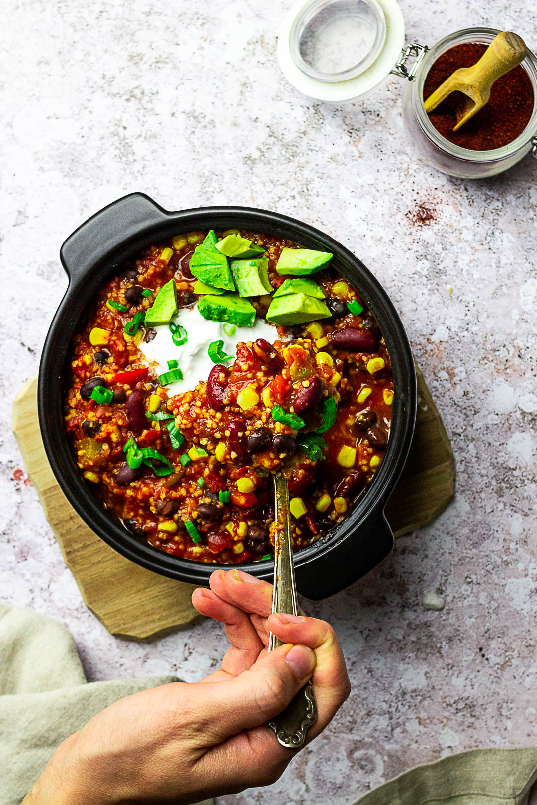 Homemade vegan Chili made quick with kidney beans, black beans, corn. Meatless Chili made with Bulgur or Quinoa. (wfpb)