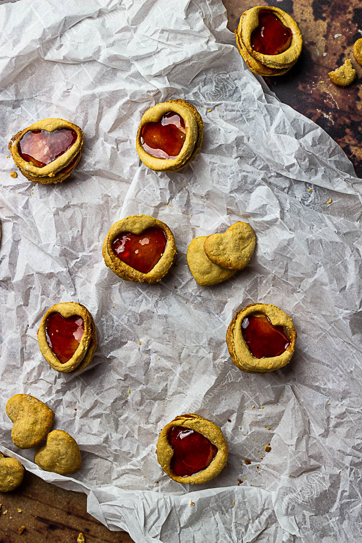 Vegane Linzer Plätzchen oder auch Spitzbuben mit Marmelade und einem ölfreien Mürbeteig