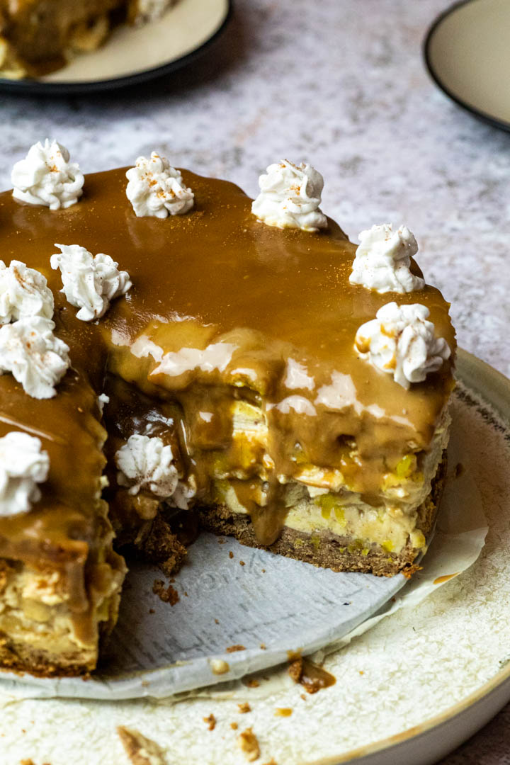 Recipe for a vegan wfpb apple caramel cheesecake