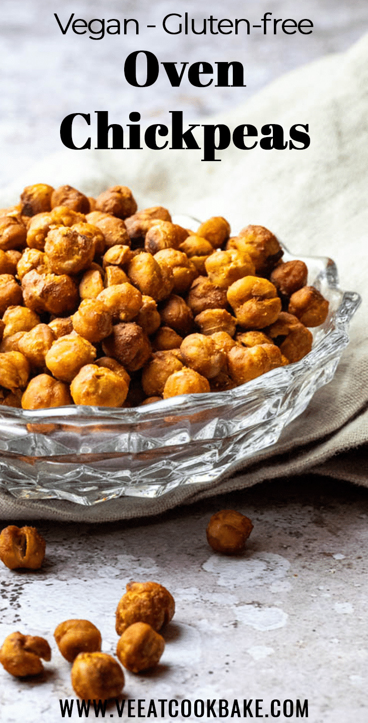 Oven Baked Crispy Chickpeas in a bowl made without oil. A perfect vegan snack