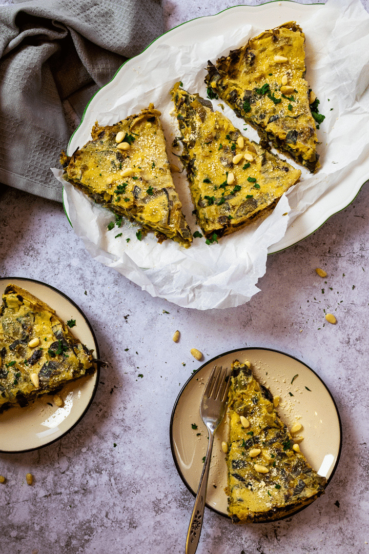 Bird View with vegan leek quiche