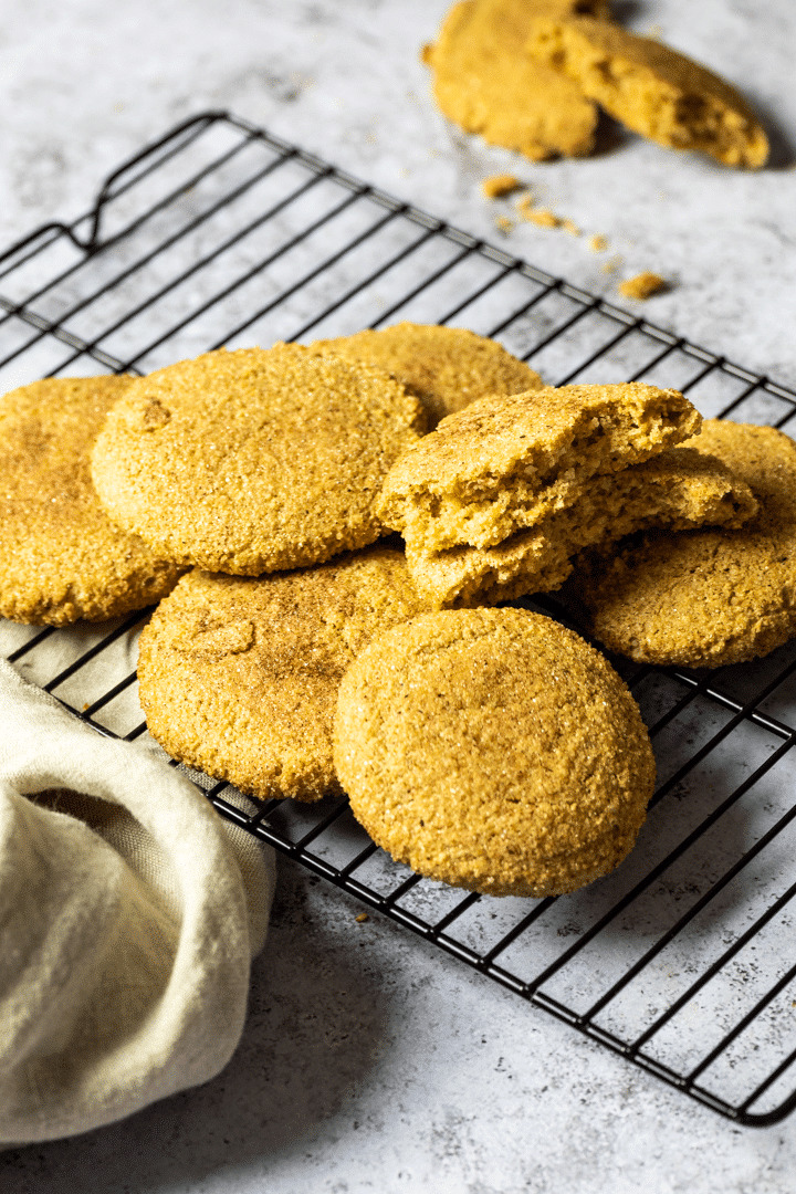 Vegan Snickerdoodles on a wire rack