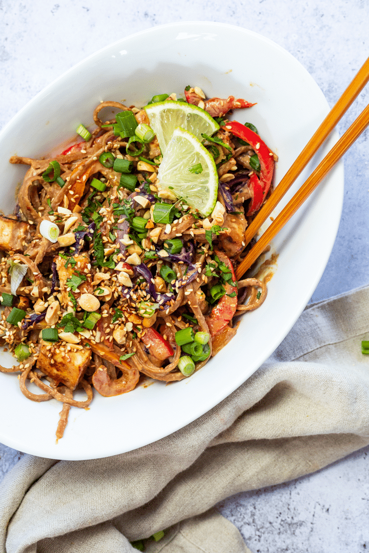 flavorful-vegan-thai-peanut-noodles-ve-eat-cook-bake