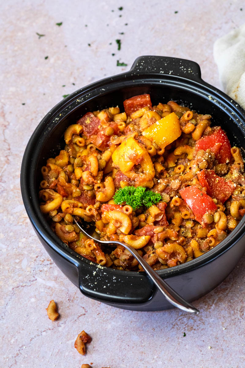 A pot full with plant-based american goulash