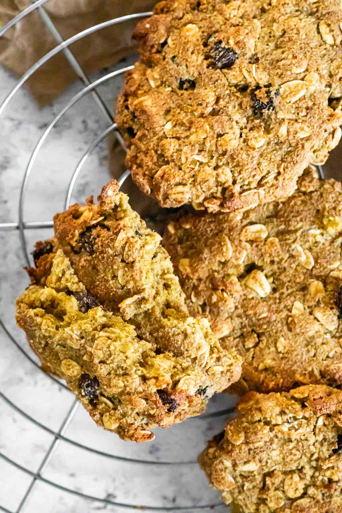 Close Up of the vegan oat cookies