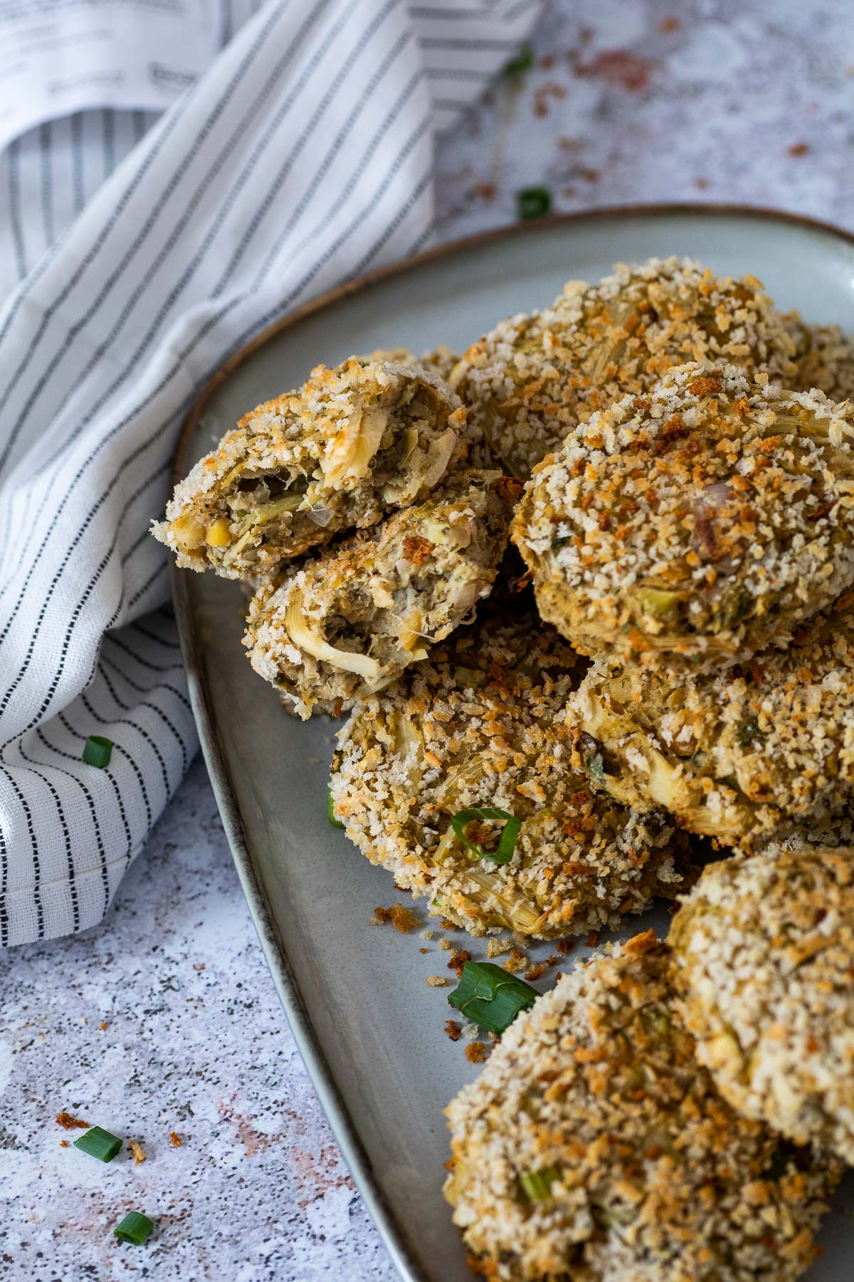 vegan Crab Cakes on a serving plate 