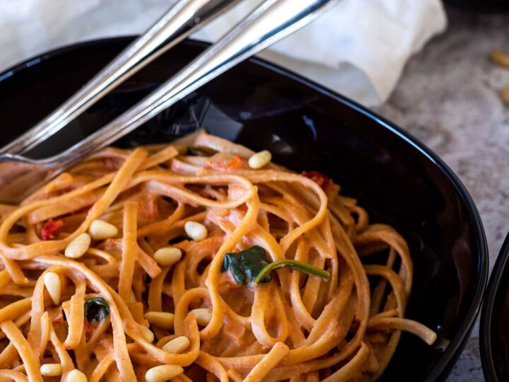 Vegan Tomato Alfredo Pasta Ve Eat Cook Bake