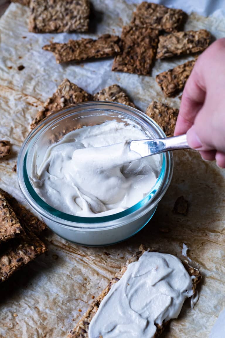 Image showcasing Vegan Cream Cheese Recipe (oil free) - Ve Eat Cook Bake